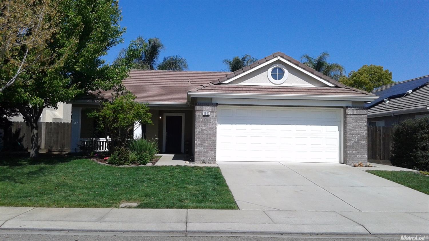 3605 Fallen Oak Dr, Modesto, CA 95355 photo 1
