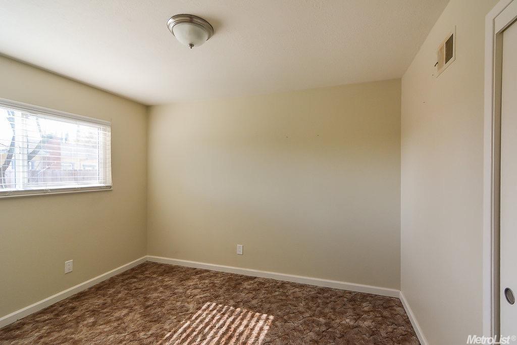 5784 Mohican Dr, Manteca, CA 95336 photo 15
