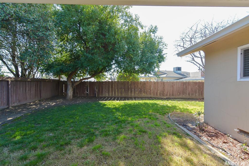 5784 Mohican Dr, Manteca, CA 95336 photo 22