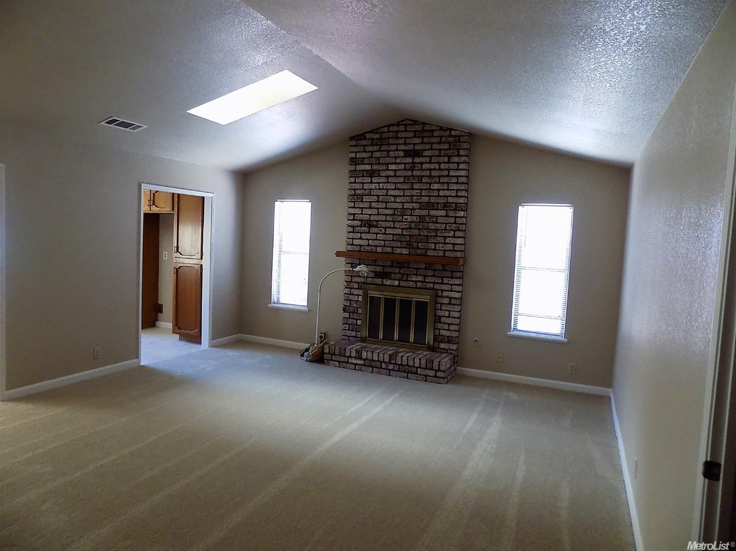 1276 Pheasant Hollow Way, Manteca, CA 95336 photo 2