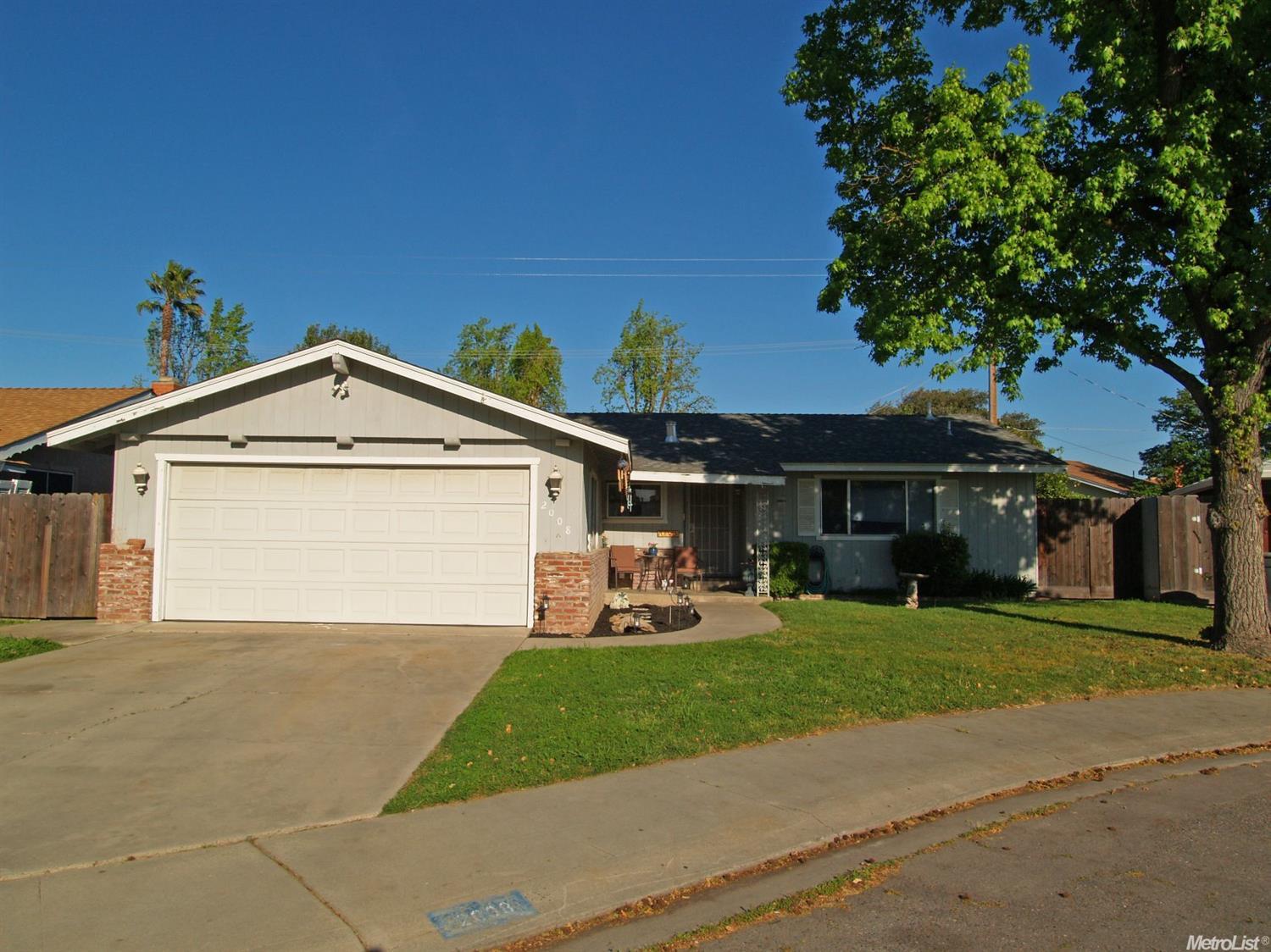 2008 Vicki Ct, Modesto, CA 95350 photo 1
