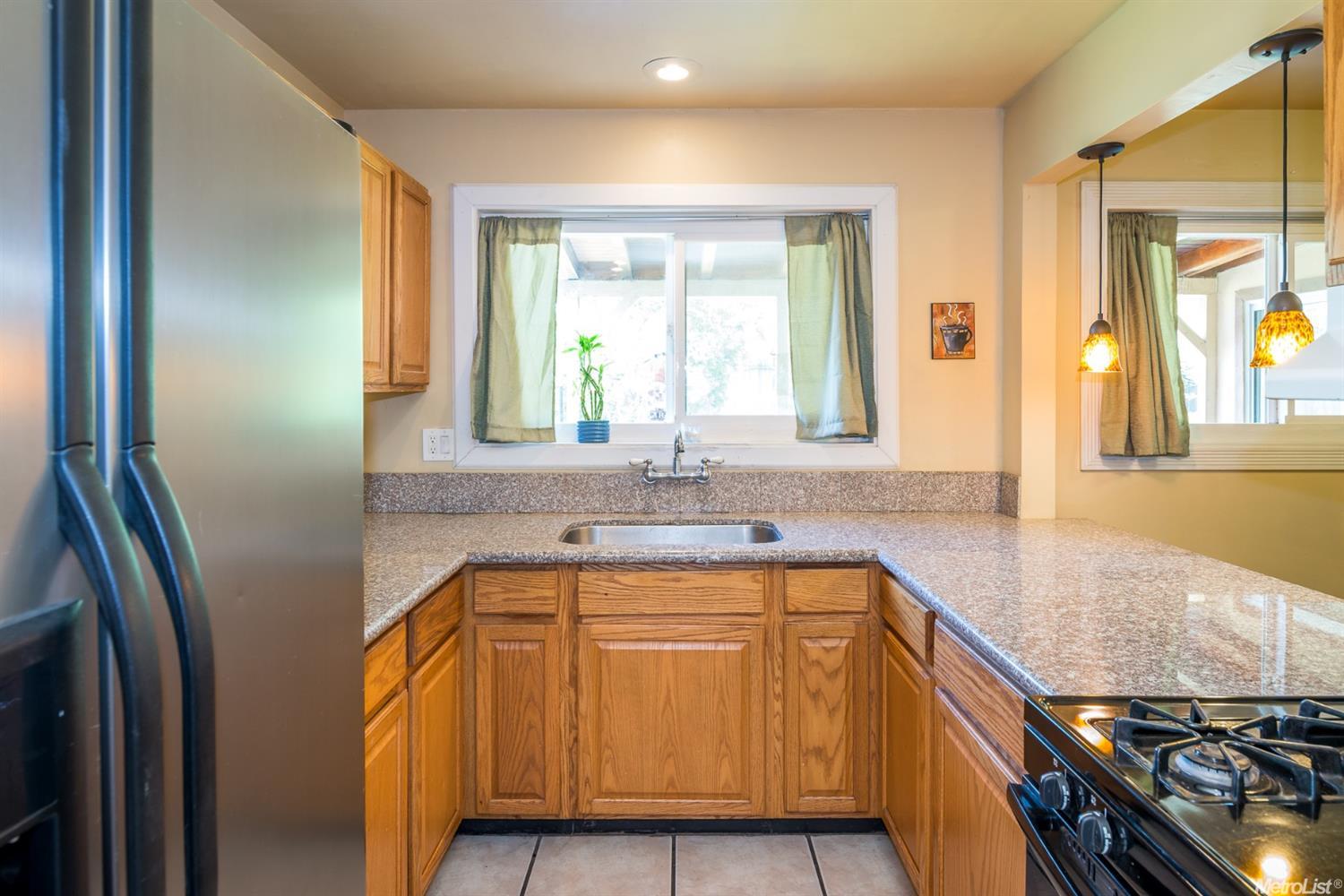 3249 Davidson Dr, Antelope, CA 95843 photo 10