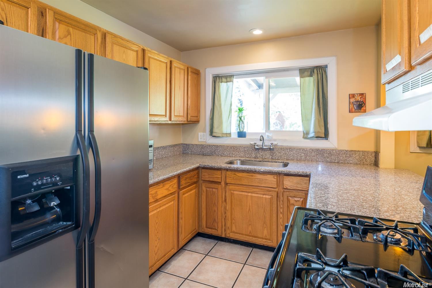3249 Davidson Dr, Antelope, CA 95843 photo 8