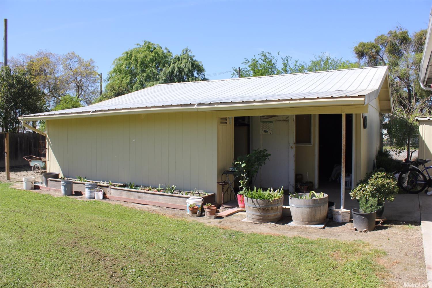 300 Cowan St, Modesto, CA 95358 photo 14