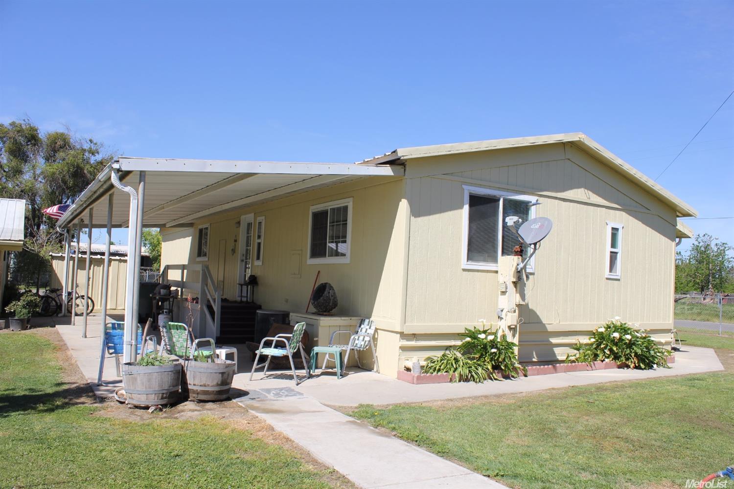 300 Cowan St, Modesto, CA 95358 photo 11