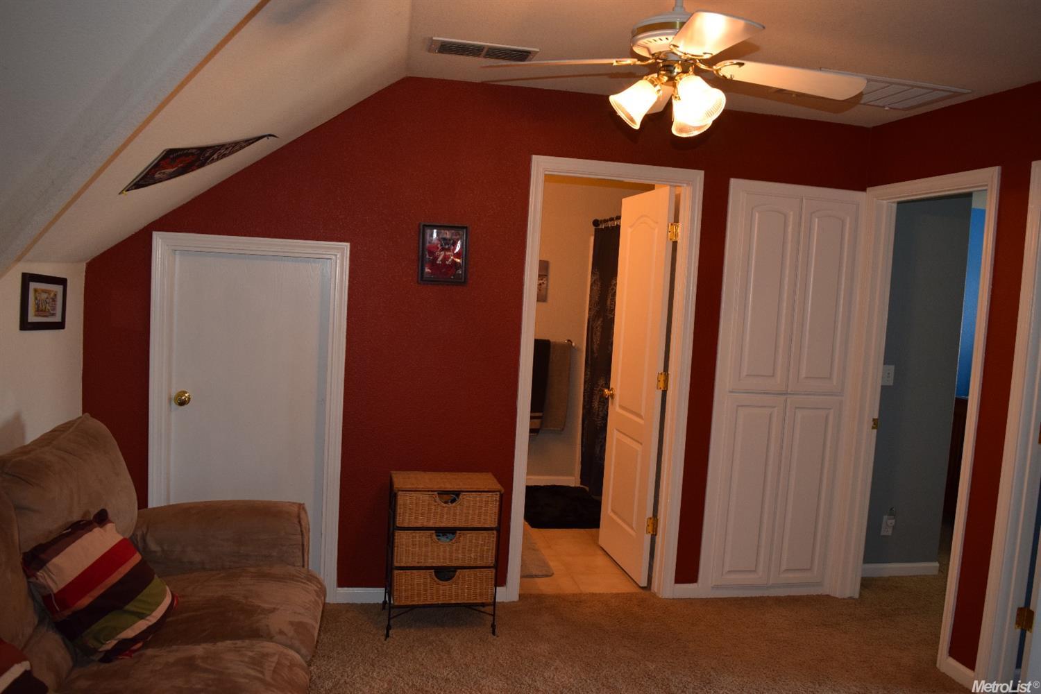 592 Helen Dr, Ripon, CA 95366 photo 21