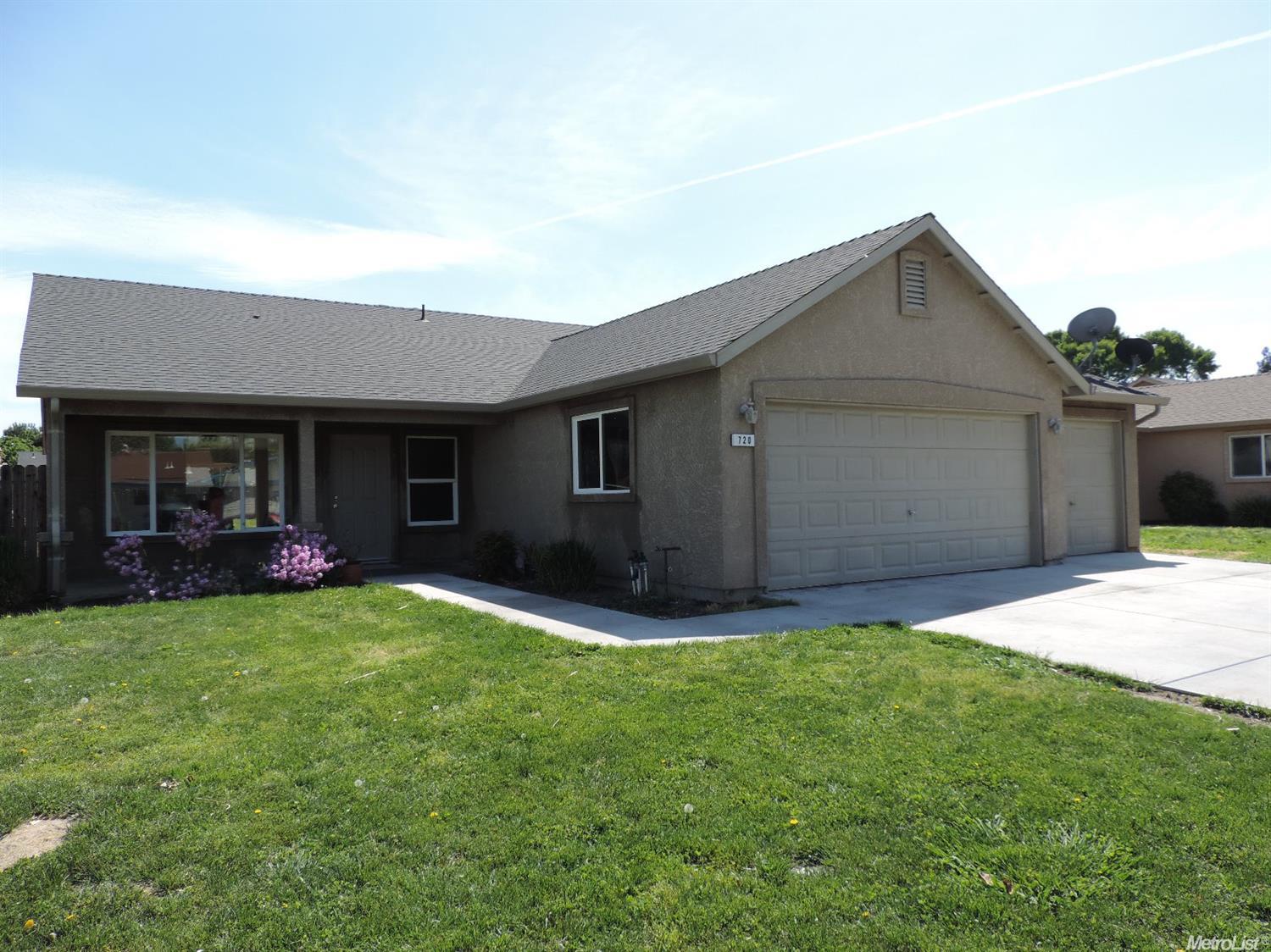 720 Crippen Ave, Modesto, CA 95351 photo 2