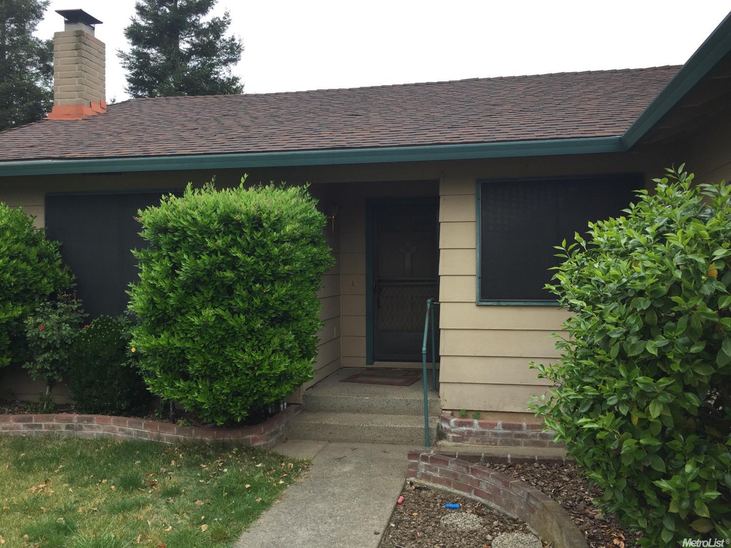 256 Palomar Dr, Lodi, CA 95242 photo 2