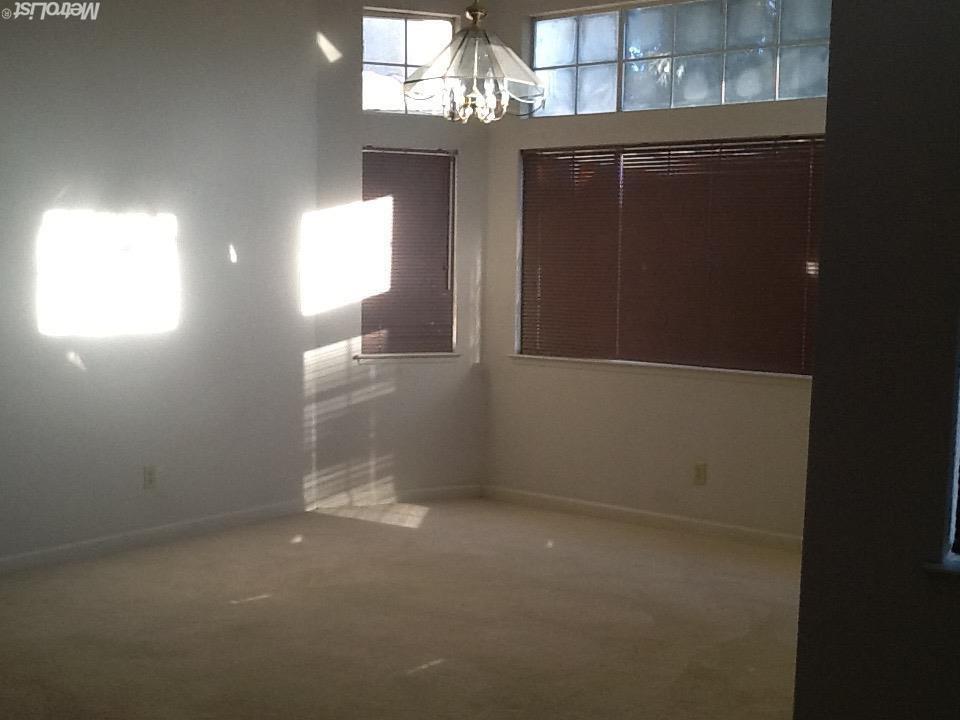 3916 Louisburg Ave, Modesto, CA 95357 photo 5