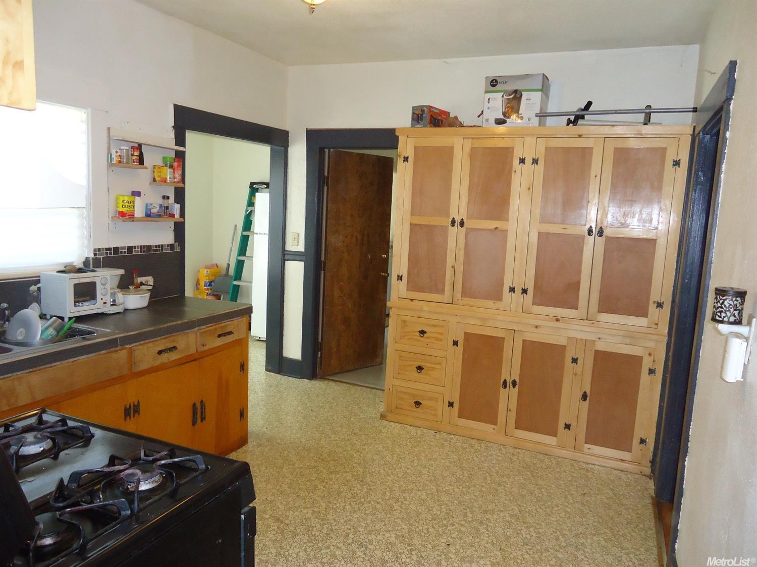 218 Sunset Blvd, Modesto, CA 95351 photo 5