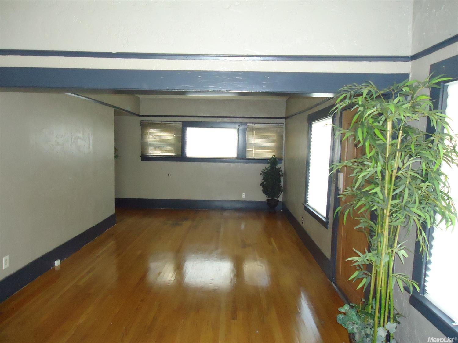 218 Sunset Blvd, Modesto, CA 95351 photo 3