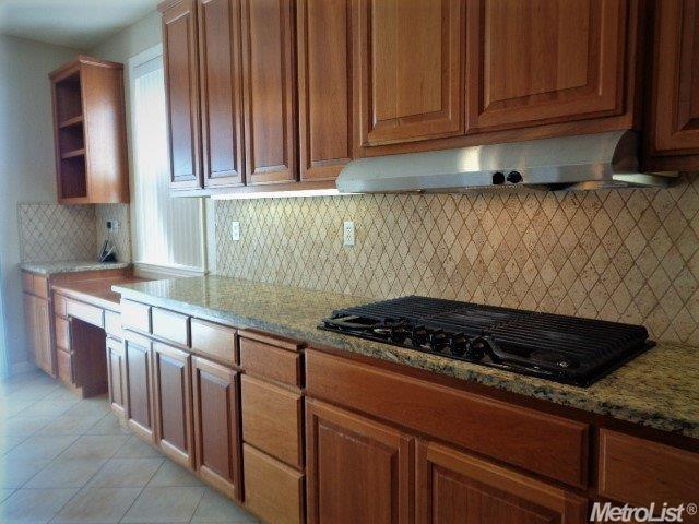 3036 Valdez Dr, Modesto, CA 95355 photo 6