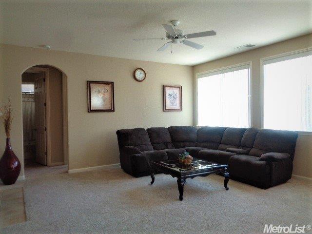 3036 Valdez Dr, Modesto, CA 95355 photo 11