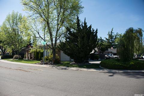 3433 Norton Ave, Modesto, CA 95350 photo 2