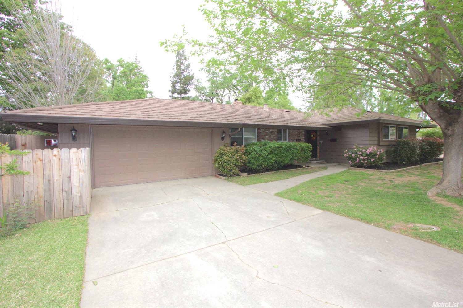 5009 Patric Way, Carmichael, CA 95608 photo 2