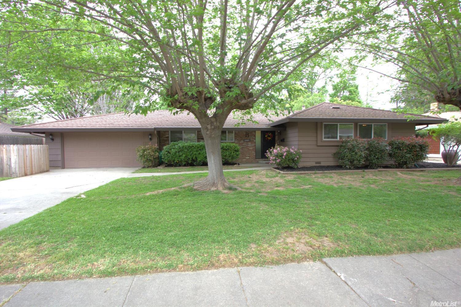 5009 Patric Way, Carmichael, CA 95608 photo 1
