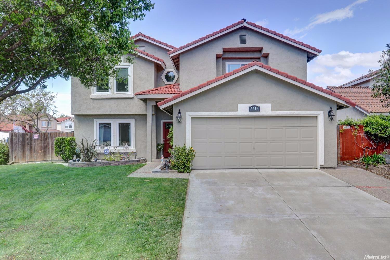 2215 Holder Ln, Tracy, CA 95377 photo 1