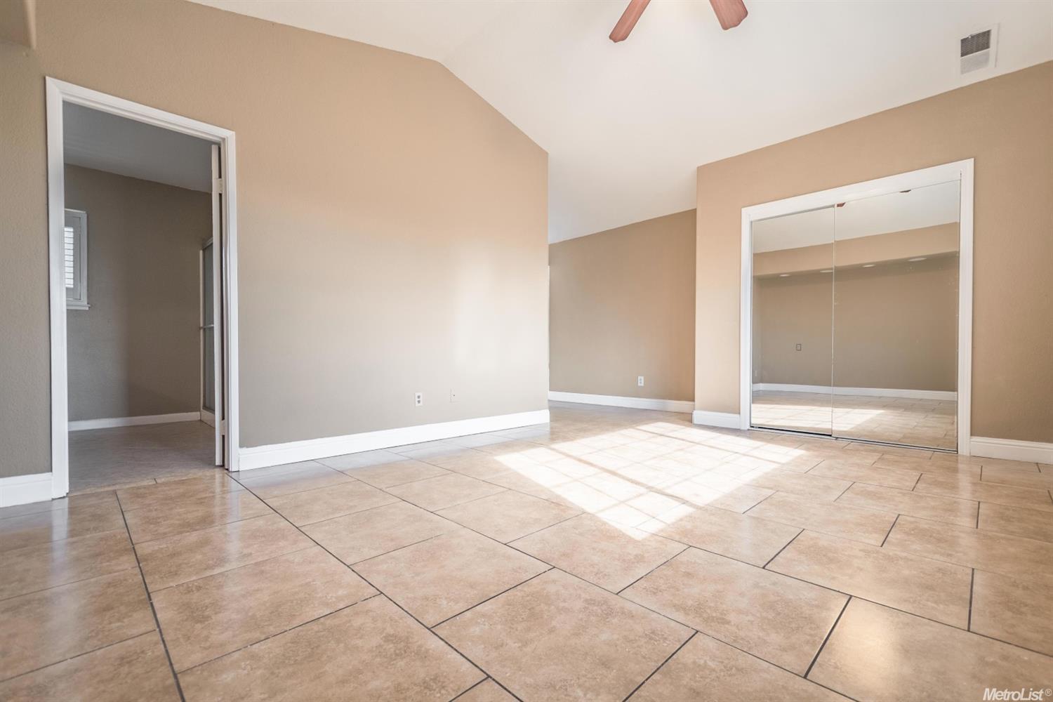 1737 Chesapeake Ave, Modesto, CA 95358 photo 16