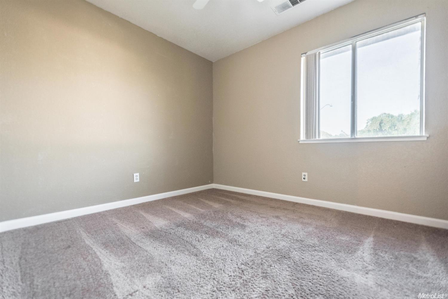 1737 Chesapeake Ave, Modesto, CA 95358 photo 11