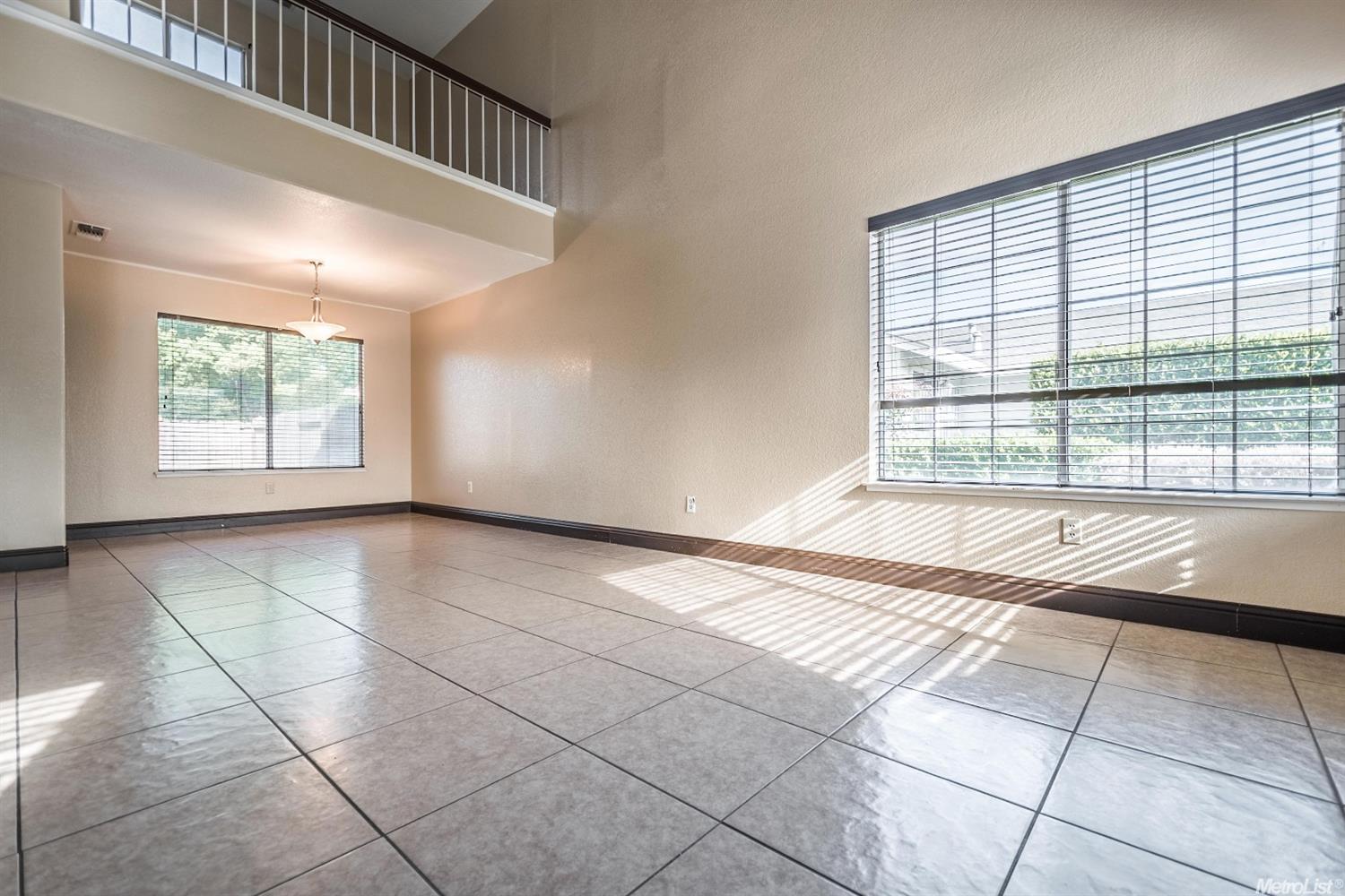 1737 Chesapeake Ave, Modesto, CA 95358 photo 4