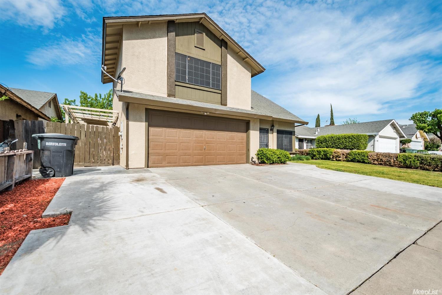 1737 Chesapeake Ave, Modesto, CA 95358 photo 1