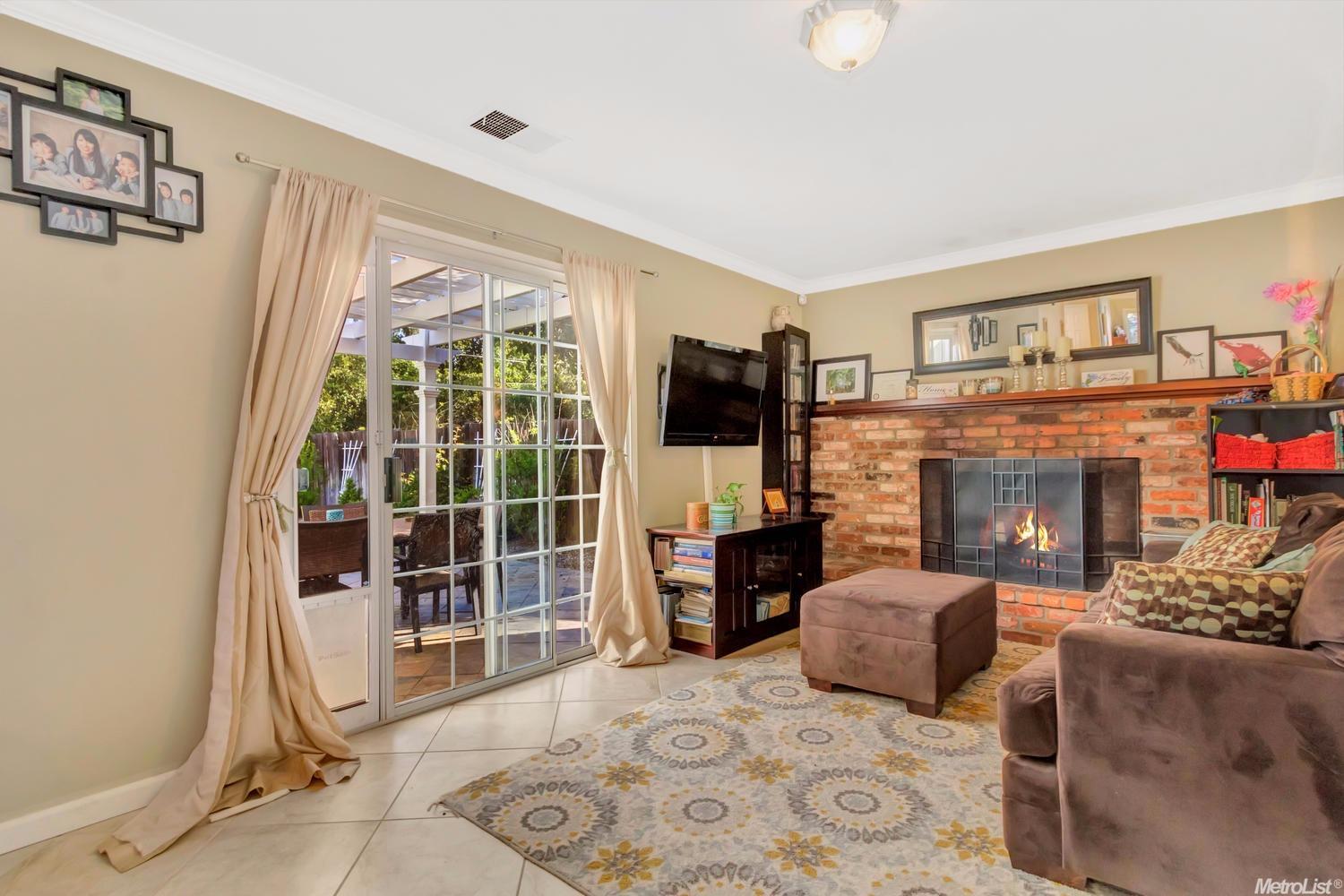 1727 Chapman Pl, Davis, CA 95618 photo 10