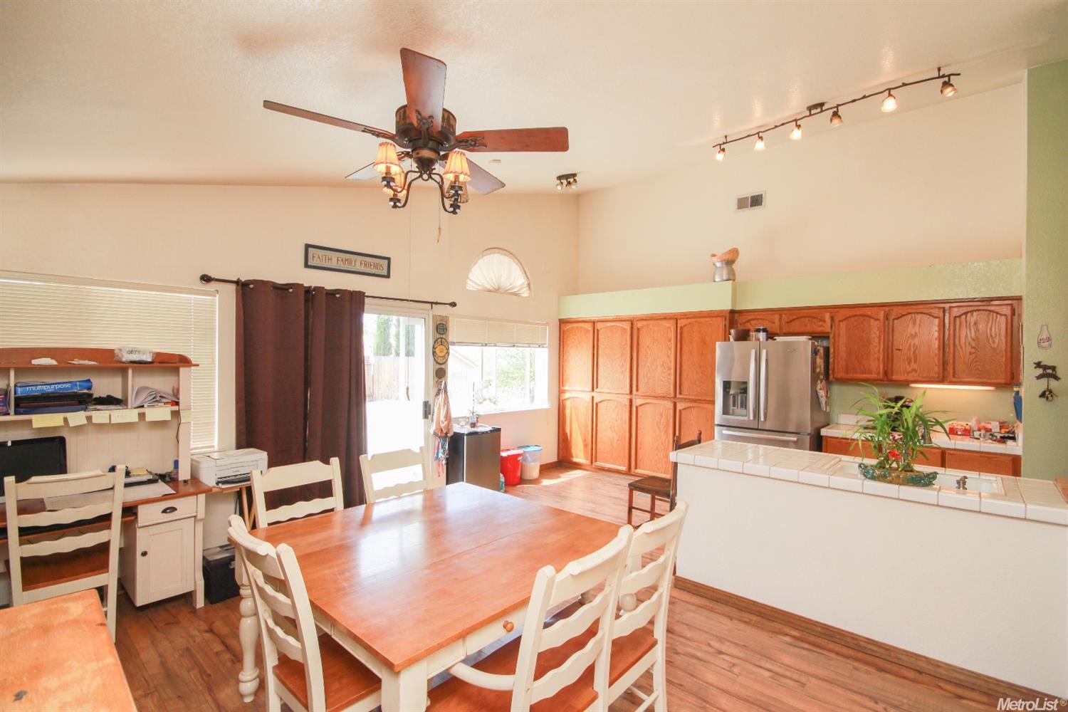4212 Singing Tree Way, Antelope, CA 95843 photo 13