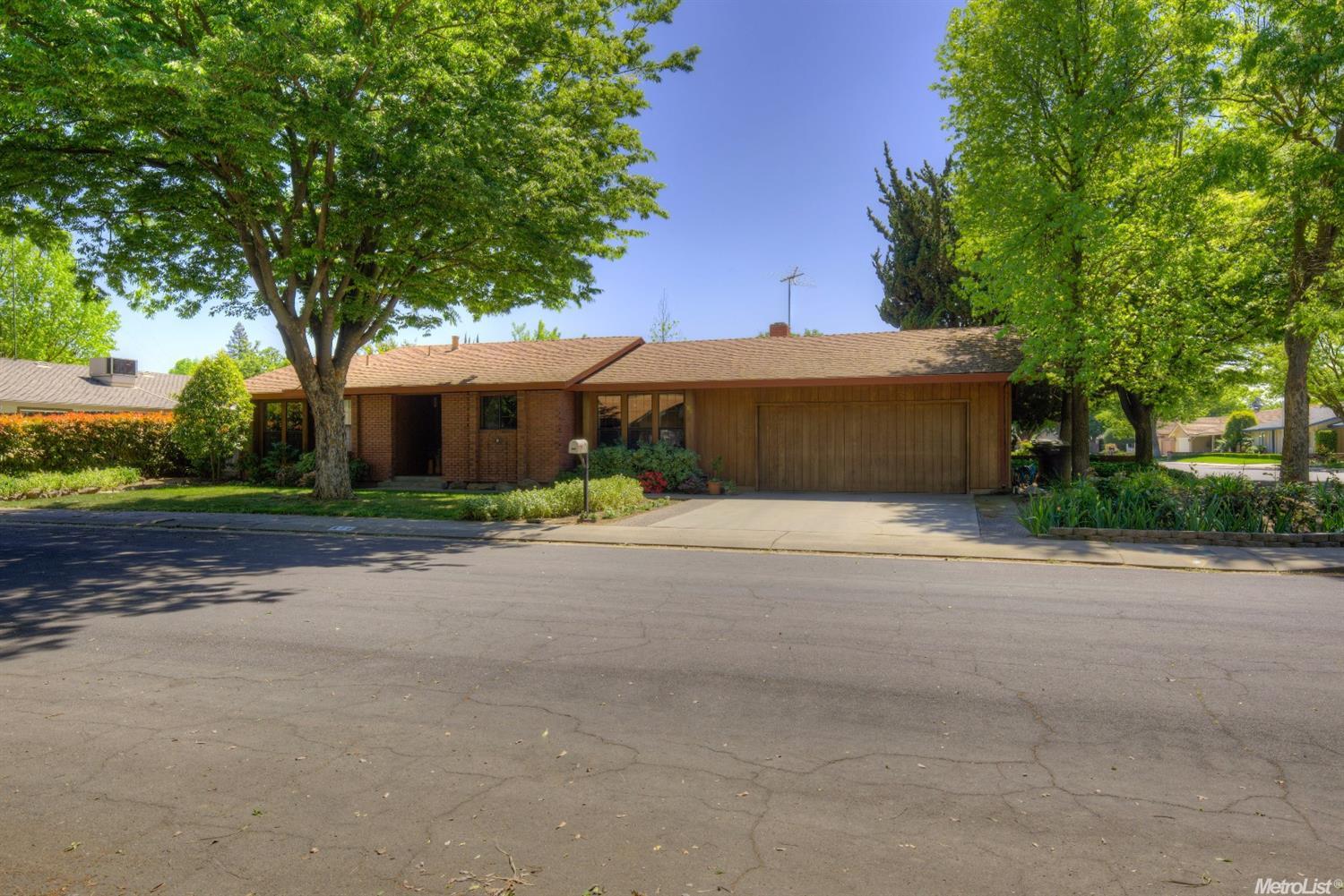 600 Riddle Ct, Modesto, CA 95356 photo 3