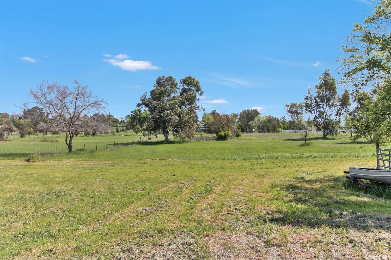 10027 Tavernor Rd, Wilton, CA 95693 photo 30