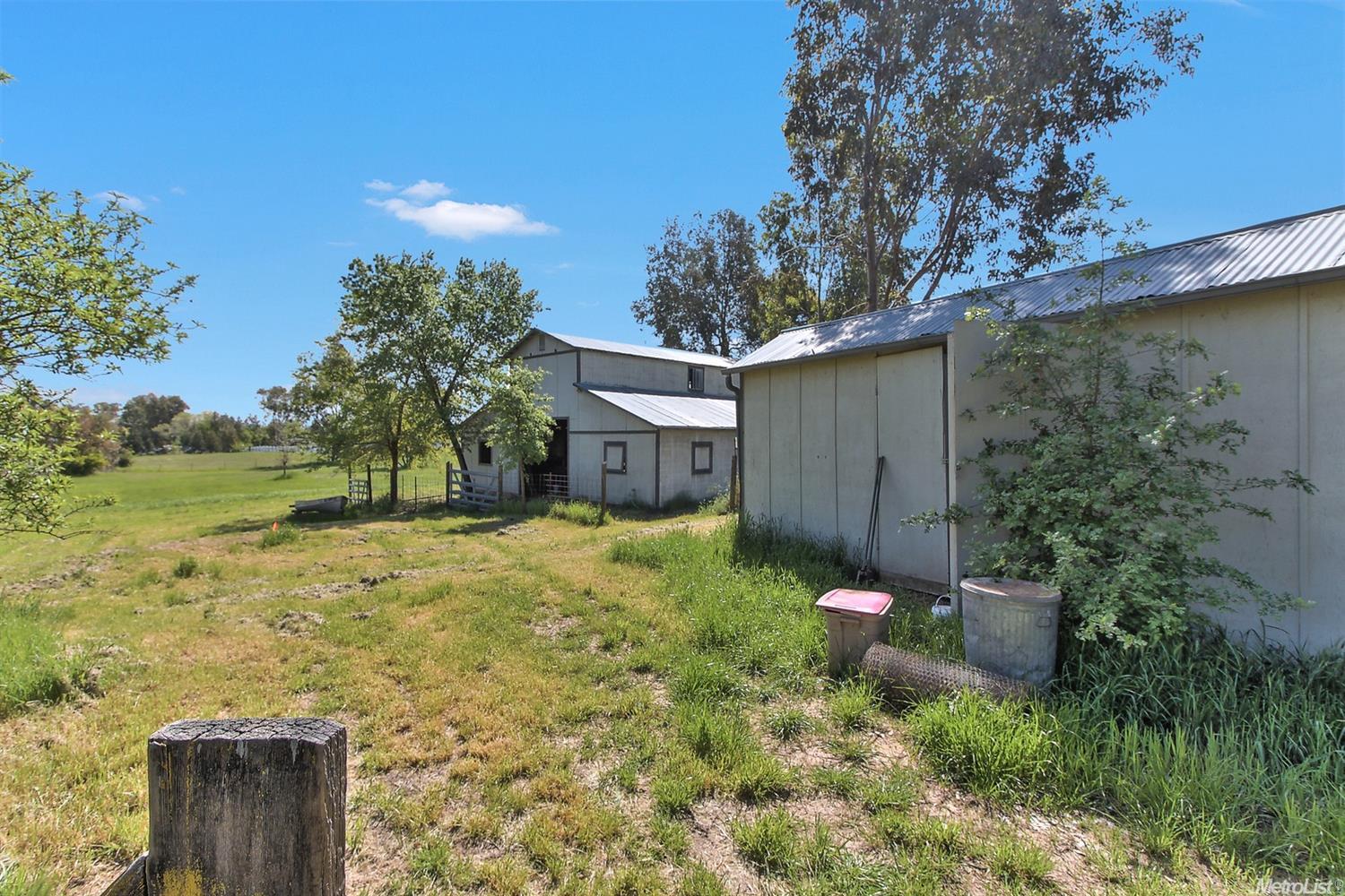 10027 Tavernor Rd, Wilton, CA 95693 photo 26