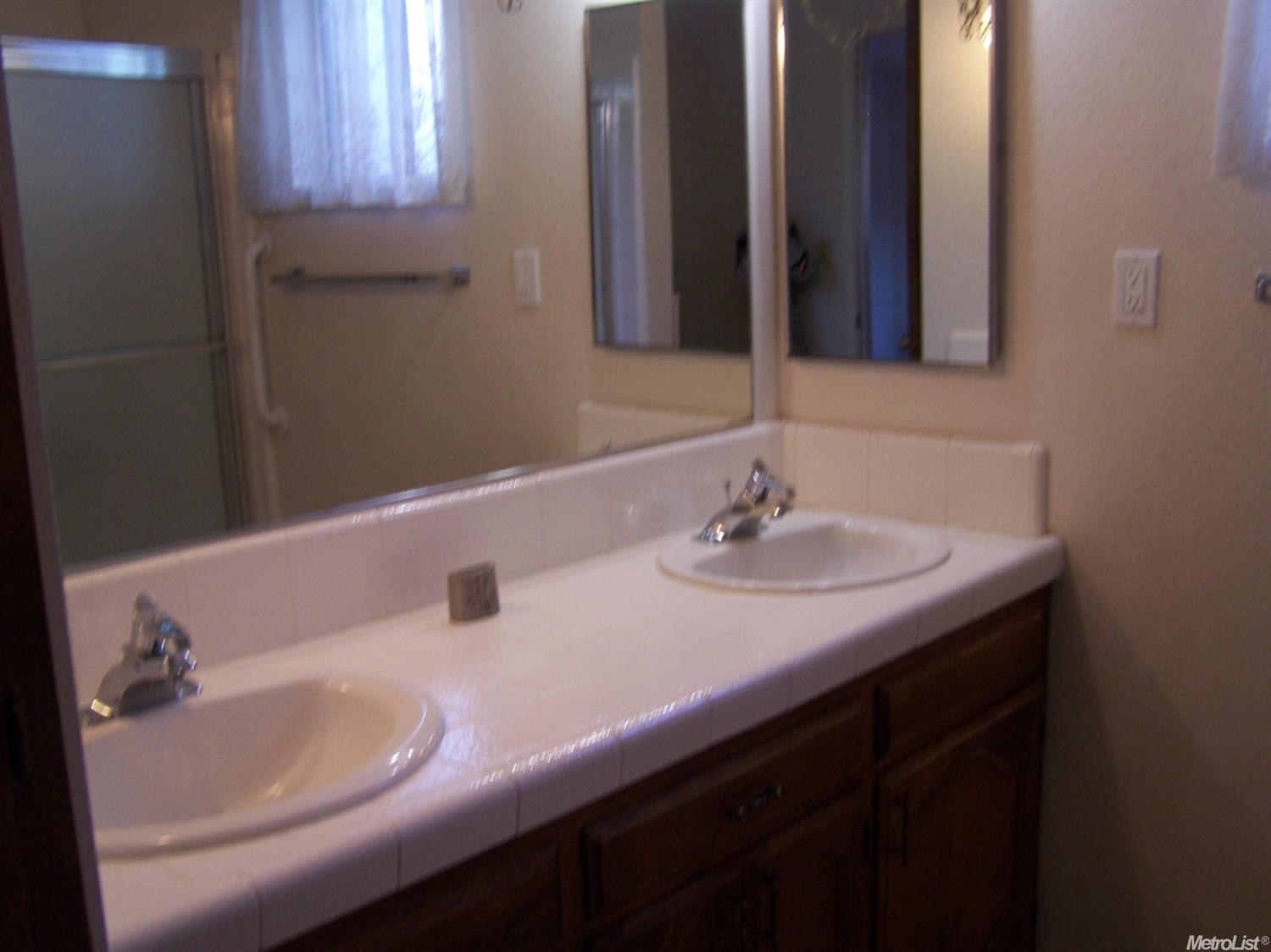 2505 Crowell Rd, Turlock, CA 95382 photo 14