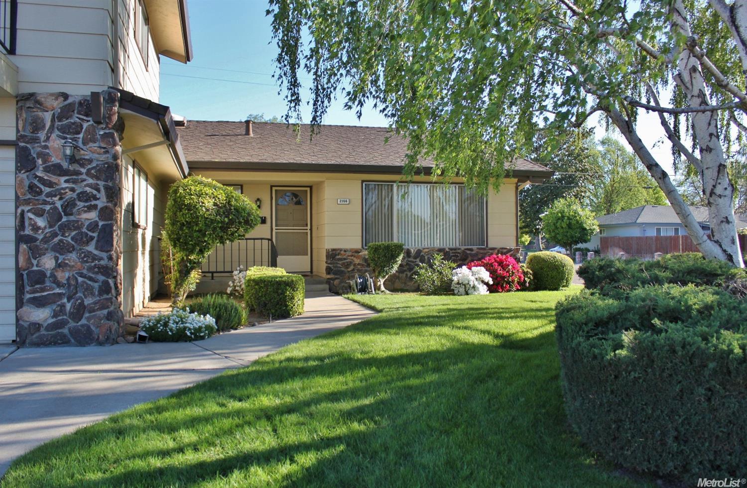 2166 Jerry Ln, Lodi, CA 95242 photo 2