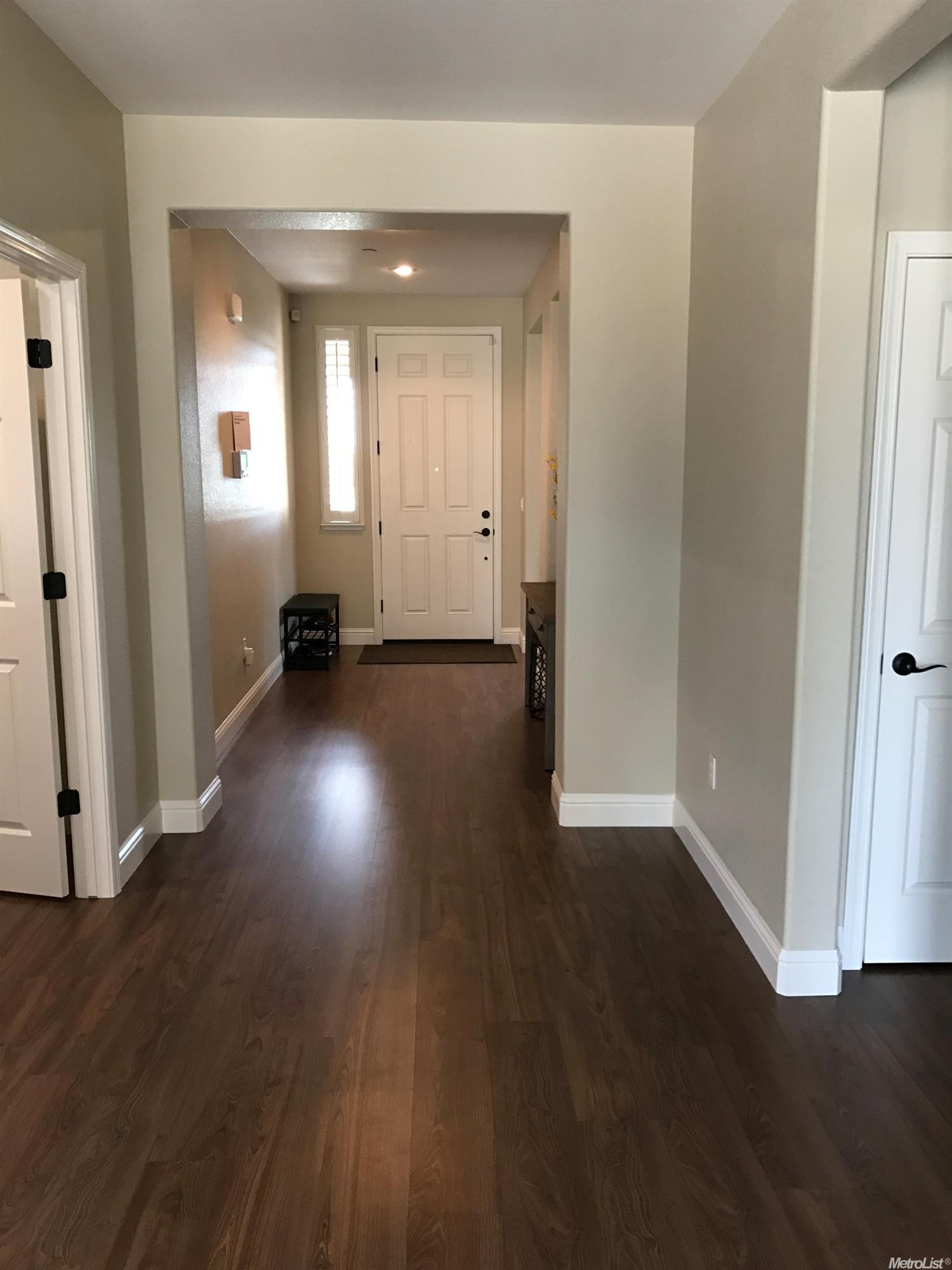 2040 W Oleander Ave, Manteca, CA 95337 photo 9