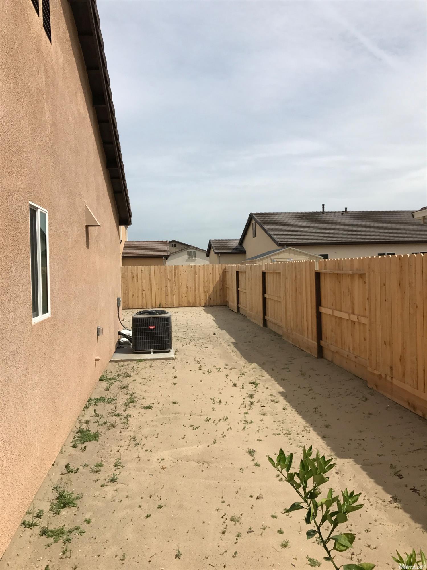 2040 W Oleander Ave, Manteca, CA 95337 photo 22