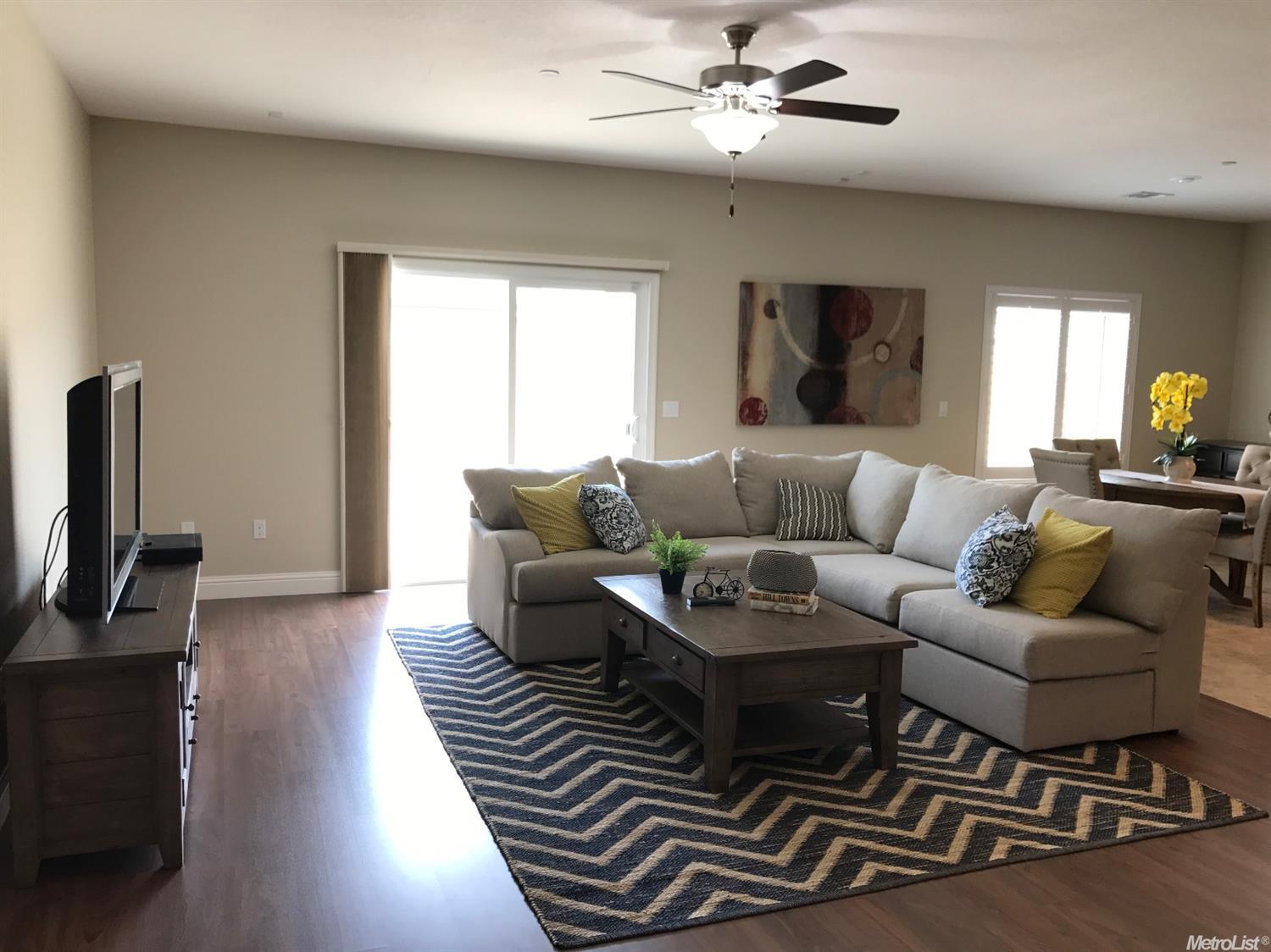 2040 W Oleander Ave, Manteca, CA 95337 photo 16