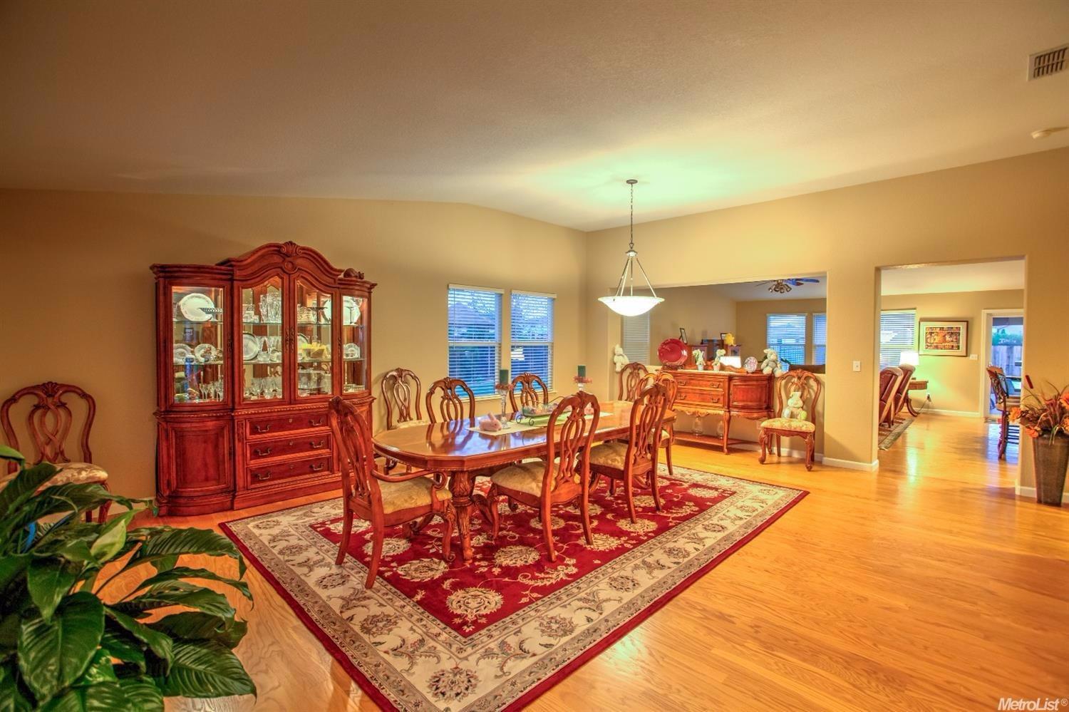 11053 Essey Cir, Mather, CA 95655 photo 2