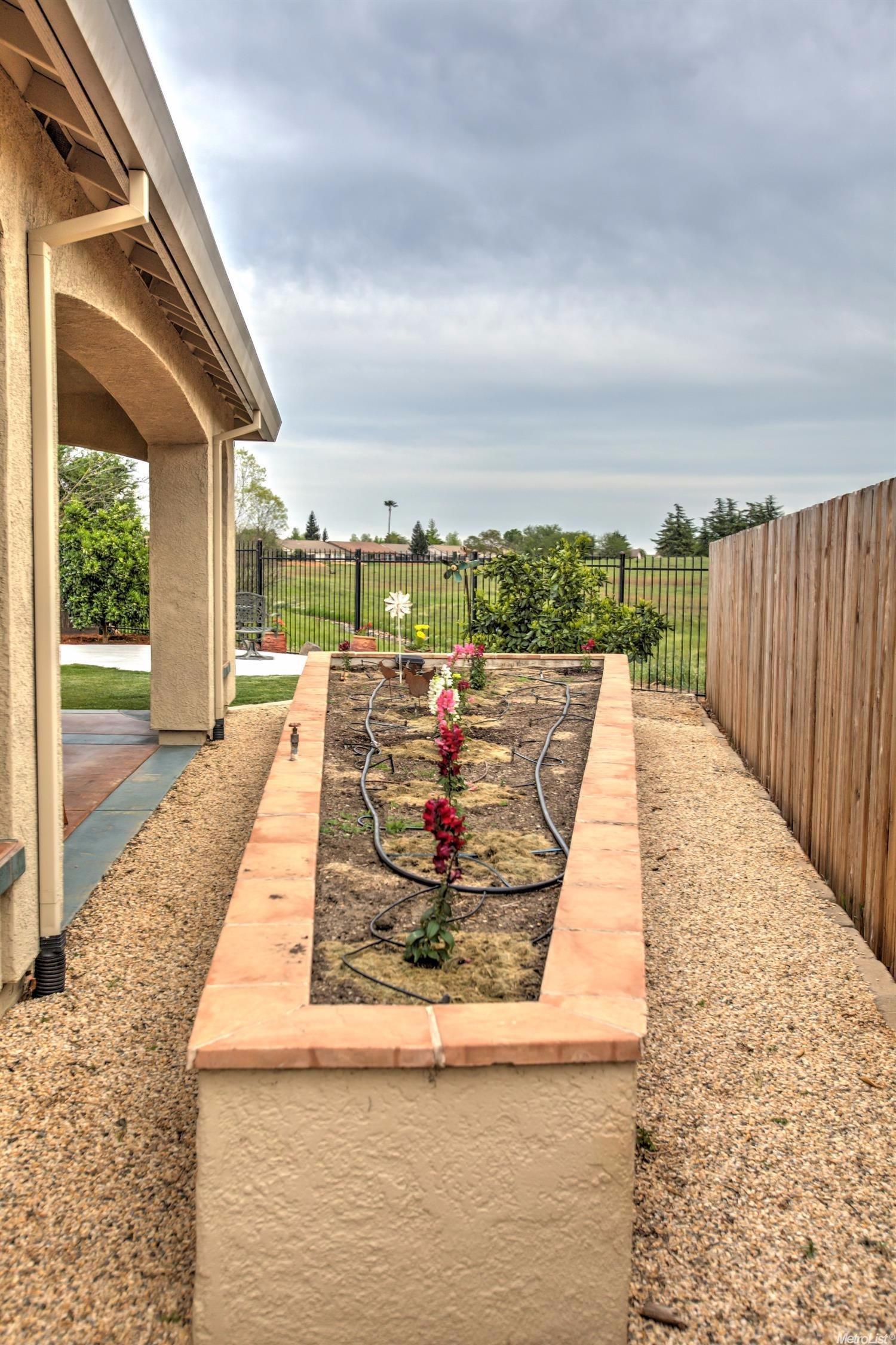 11053 Essey Cir, Mather, CA 95655 photo 20