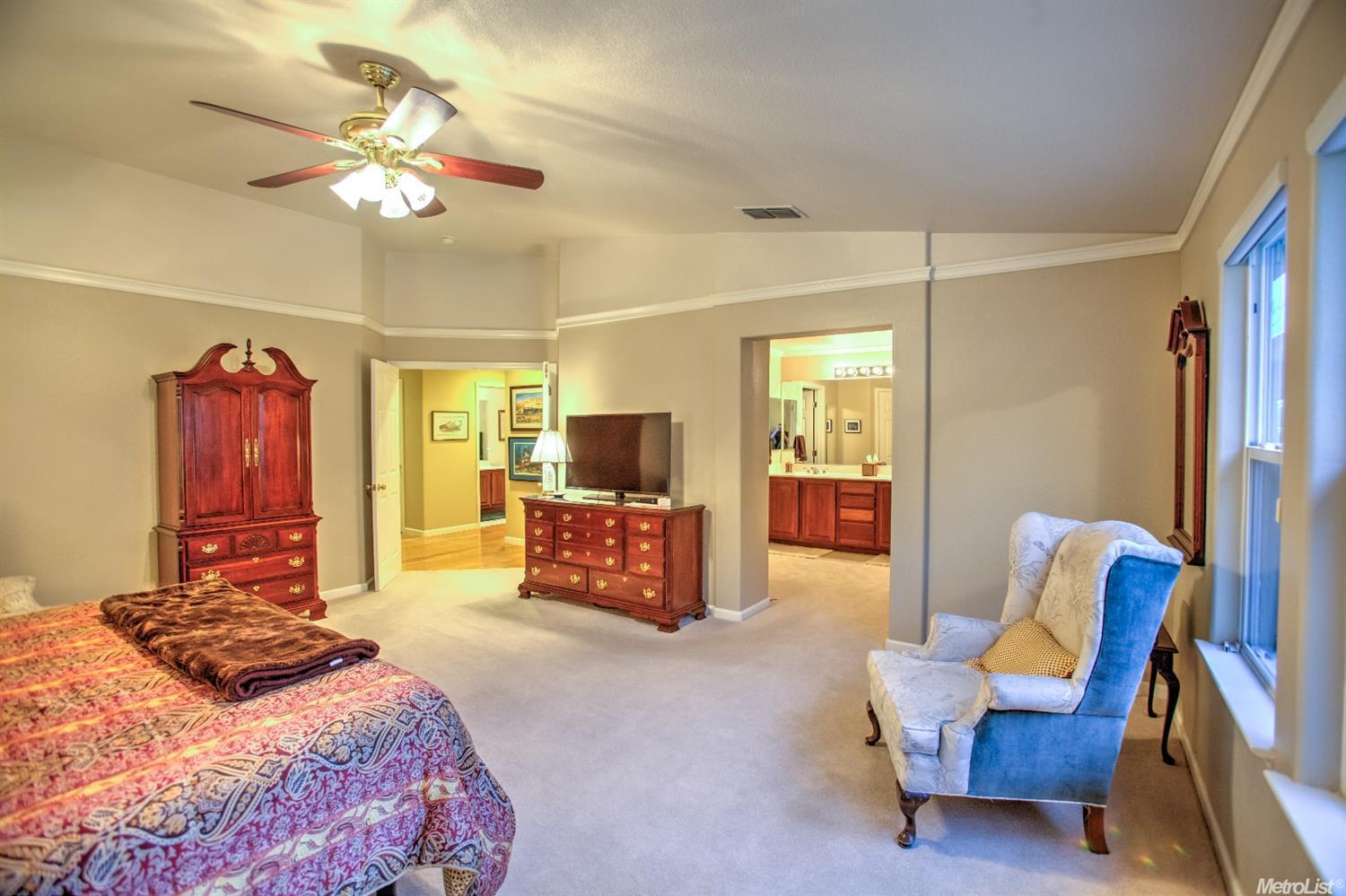 11053 Essey Cir, Mather, CA 95655 photo 15