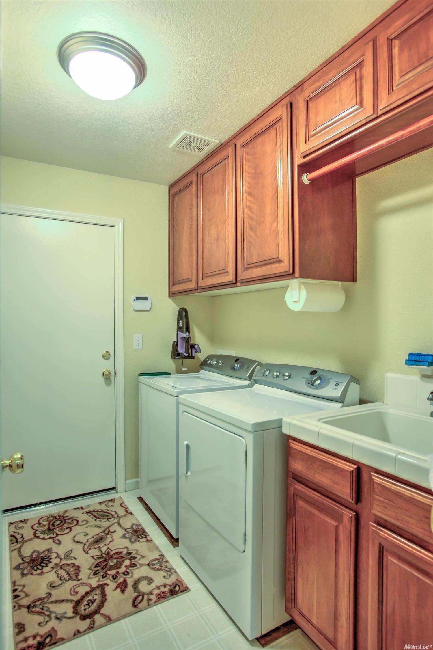 11053 Essey Cir, Mather, CA 95655 photo 19