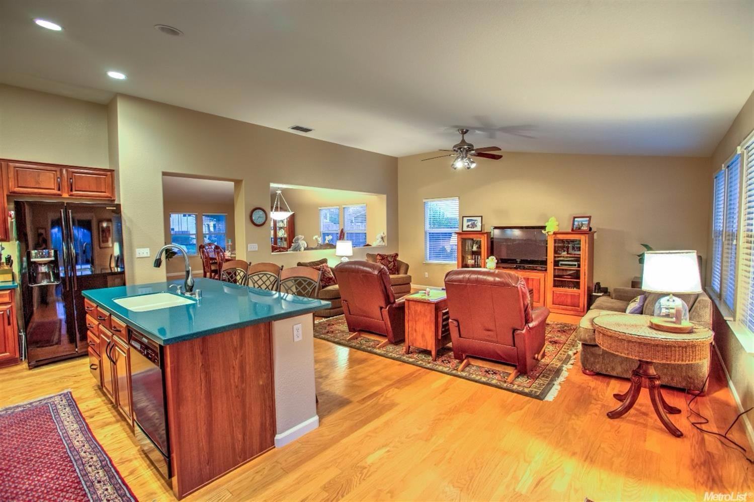 11053 Essey Cir, Mather, CA 95655 photo 10