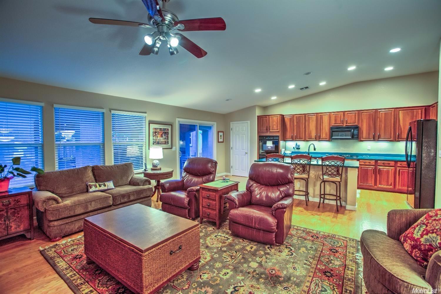 11053 Essey Cir, Mather, CA 95655 photo 11