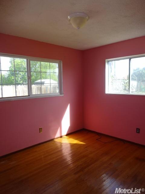 1824 W 8th St, Merced, CA 95341 photo 9