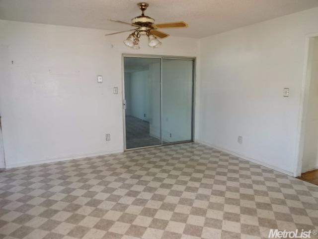 1824 W 8th St, Merced, CA 95341 photo 6