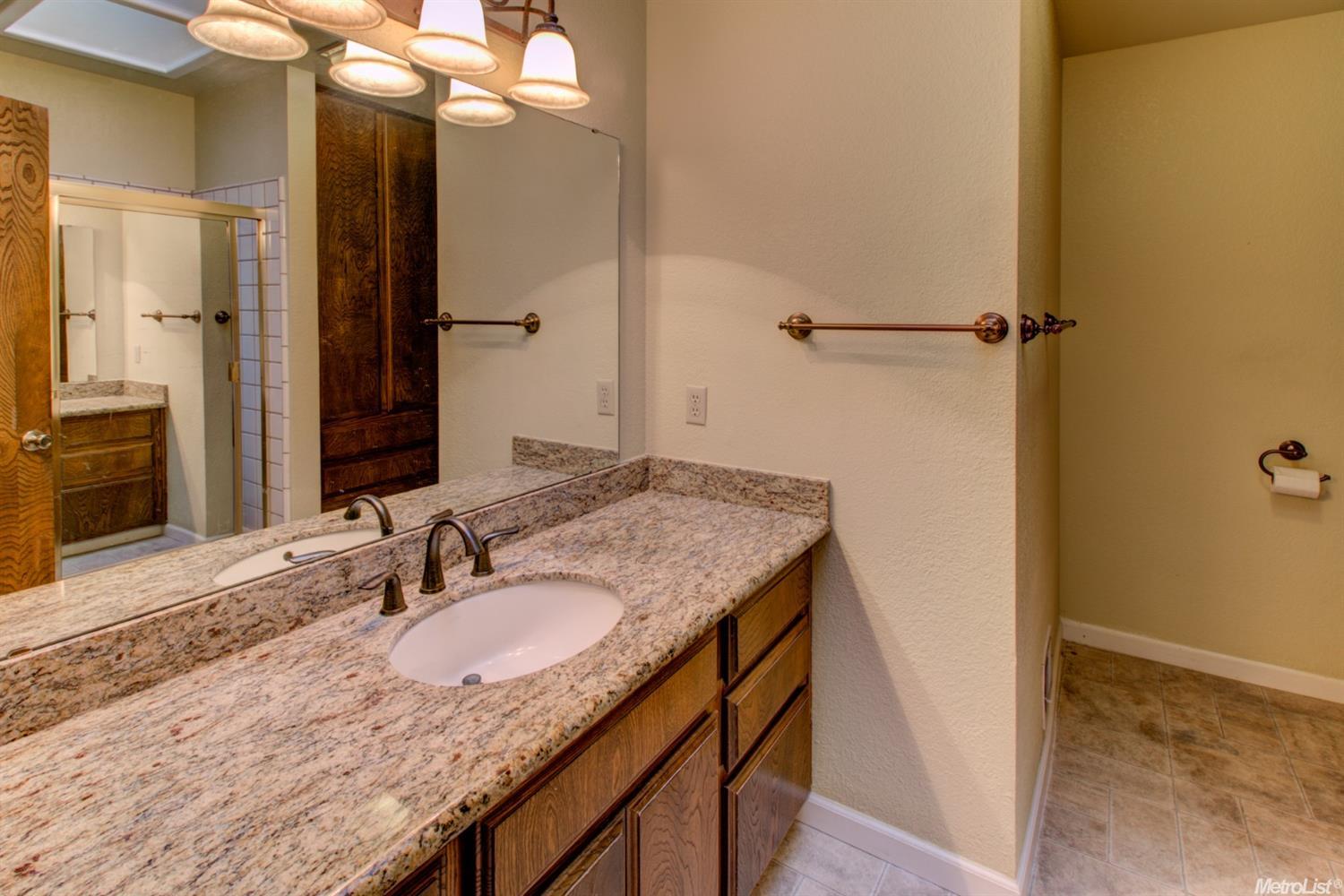 3142 Cabriolet Ct, Carmichael, CA 95608 photo 26
