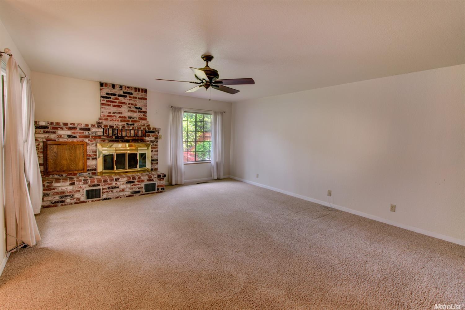 3142 Cabriolet Ct, Carmichael, CA 95608 photo 3