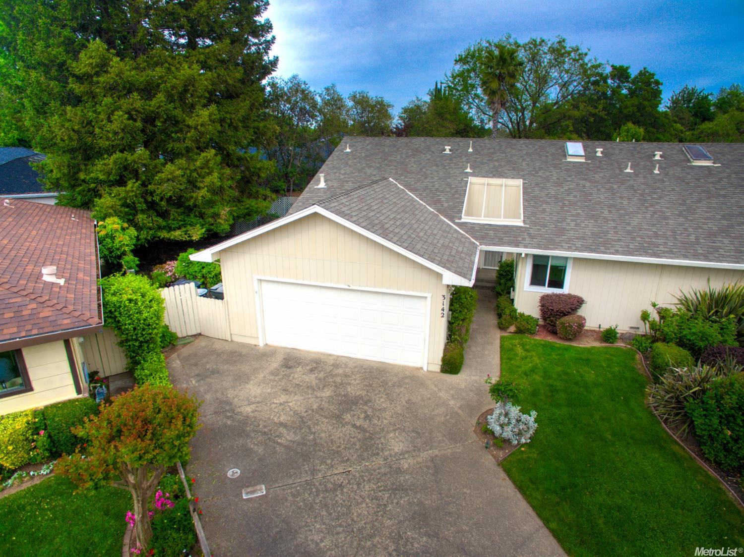 3142 Cabriolet Ct, Carmichael, CA 95608 photo 1