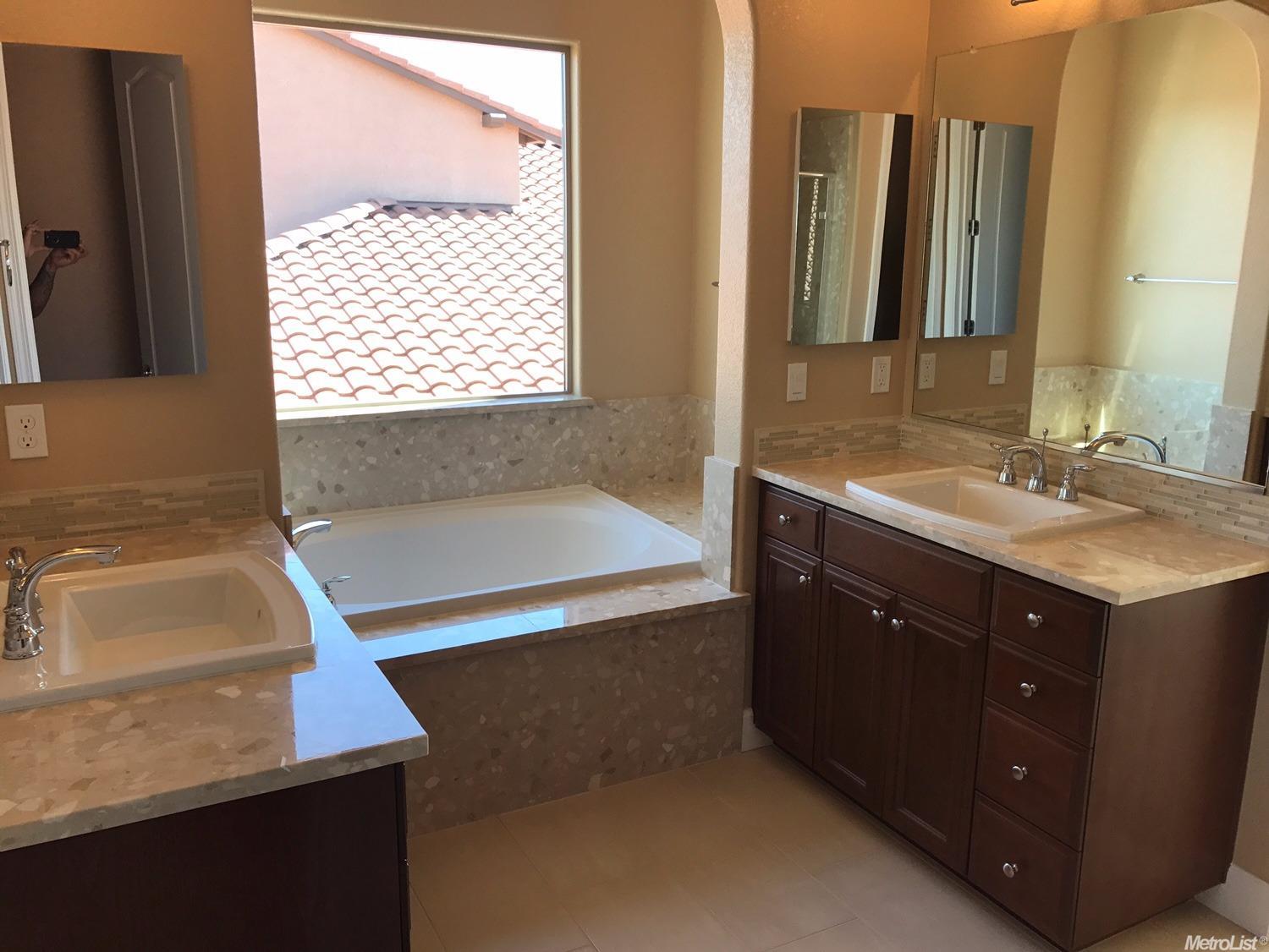 3790 Chiavari Way, Manteca, CA 95337 photo 5