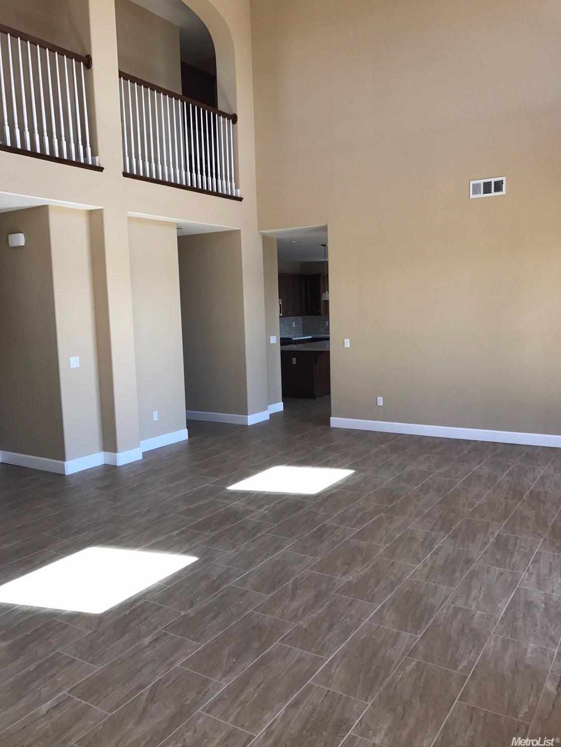 3790 Chiavari Way, Manteca, CA 95337 photo 2