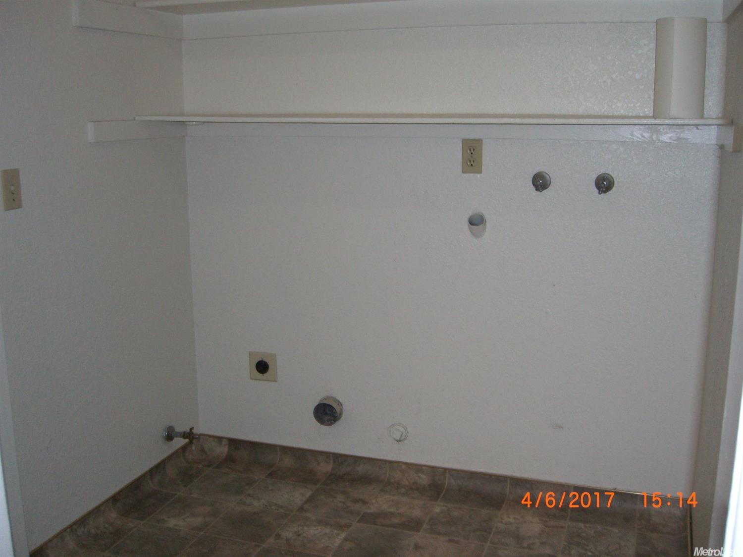 2009 Temescal Dr, Modesto, CA 95355 photo 17
