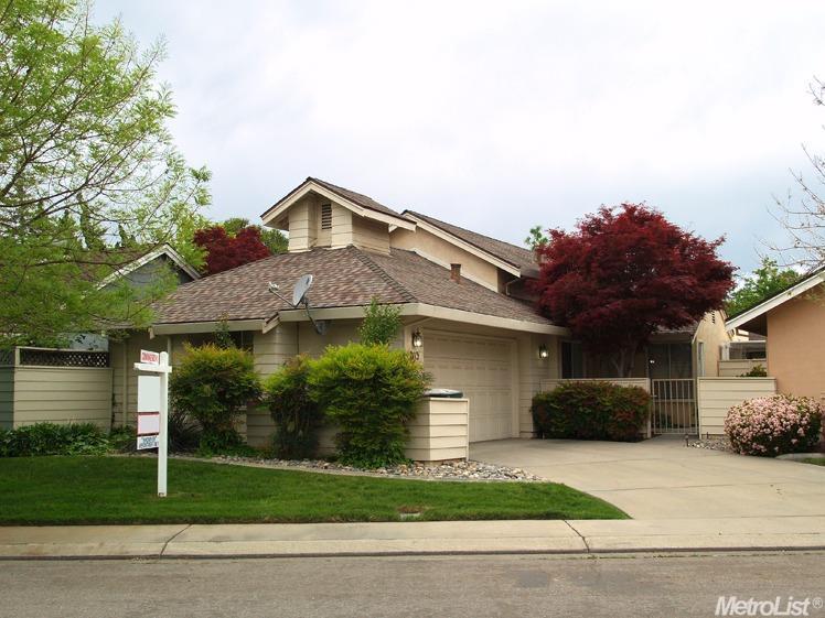 2113 Gainsboro Pl, Modesto, CA 95355 photo 1